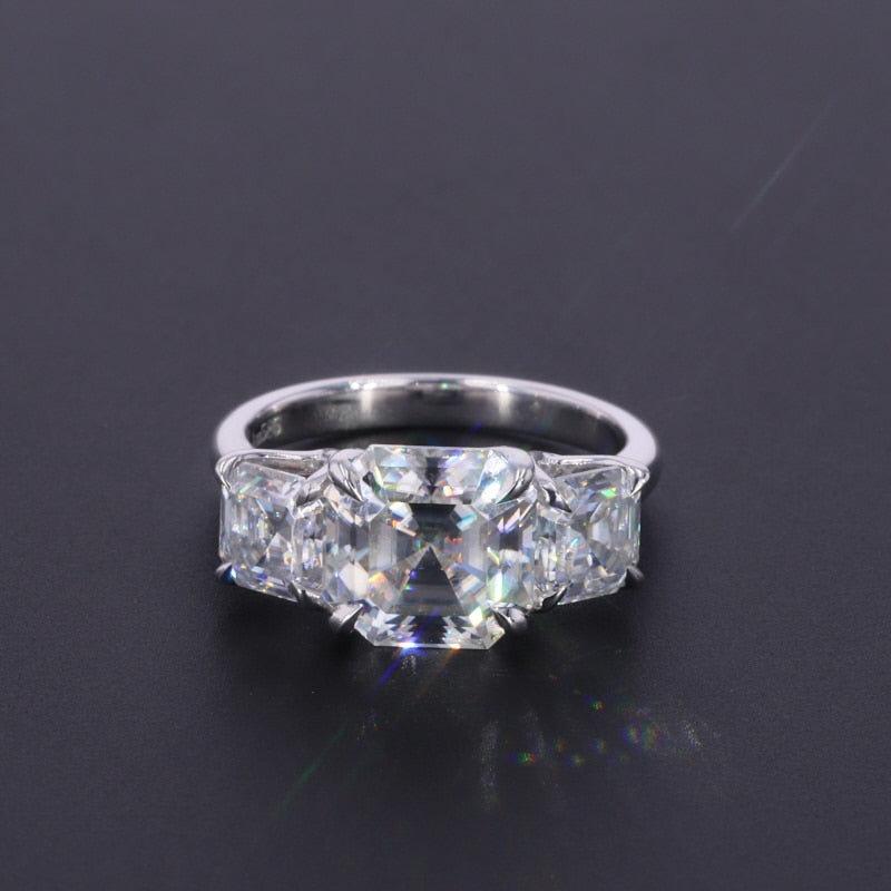 Starsgem 14K Gh US size 3.5 8*8mm main stone and 5*5mm Asscher side stone moissanite ring with 1pcs oval cut 8*10mm corundum