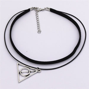 Hot Fashion Black Velvet Leather Retro Triangle Pendant Maxi Statement Multilayer Chokers Necklace Women 2019 Torques Jewelry